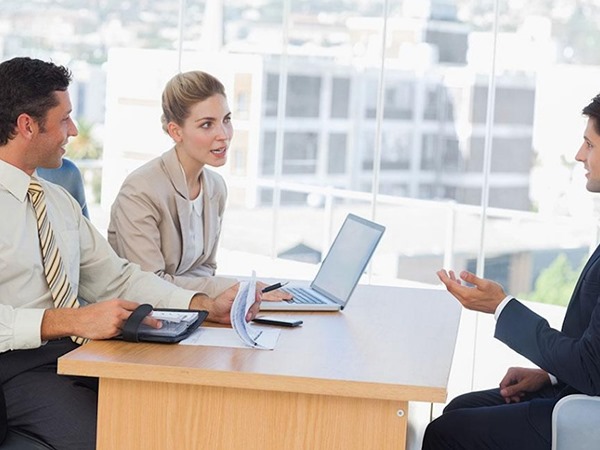 Mơ thấy đi họp đánh con gì chuẩn xác, điềm dữ hay lành?