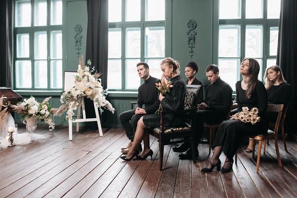 mơ thấy đám ma (1)