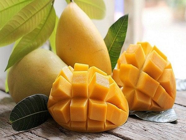 Nhìn thấy quả xoài điềm tốt hay xấu?