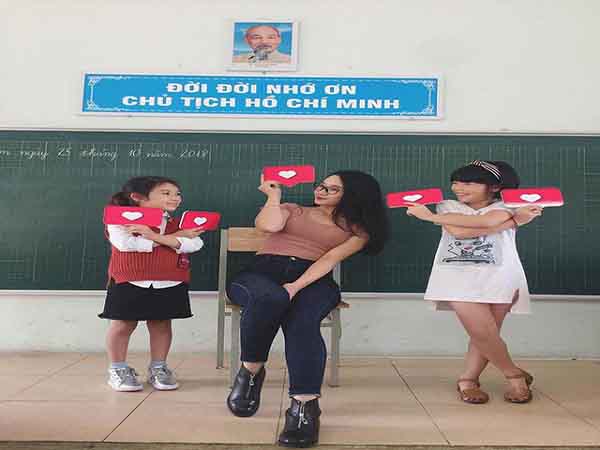 Nằm mơ thấy giáo viên là điềm gì? Xem ngay giải mã