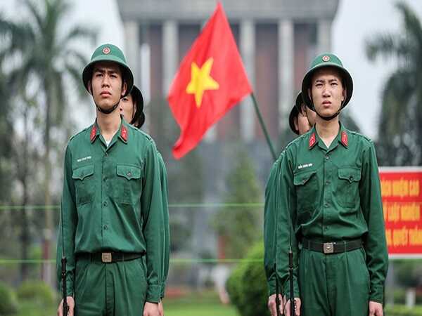 Điềm báo tâm linh của mơ thấy bộ đội là gì?
