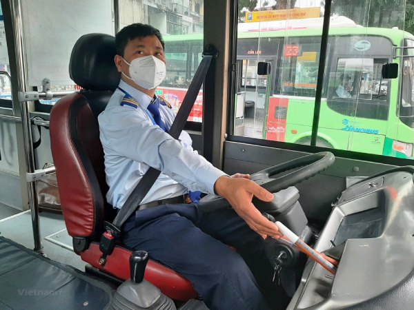 Ngủ mơ thấy tài xế báo mộng điềm gì trong tương lai?