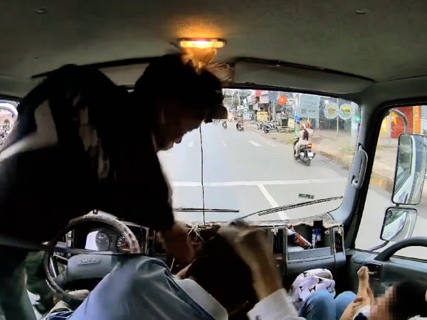 Ngủ mơ thấy tài xế báo mộng điềm gì trong tương lai?