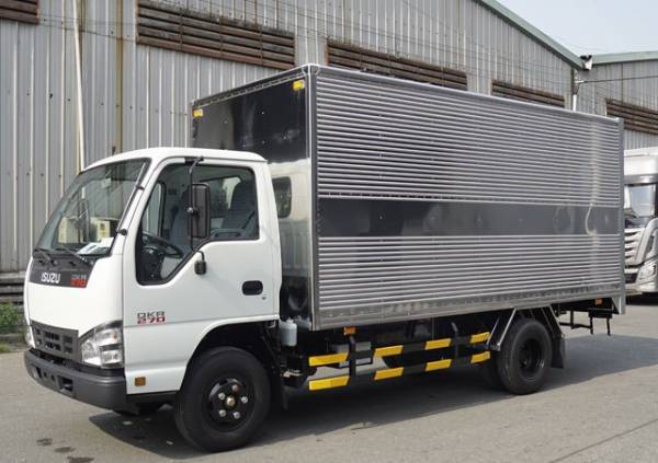 Nằm mơ thấy xe tải là điềm gì? Báo hiệu giàu sang chăng?