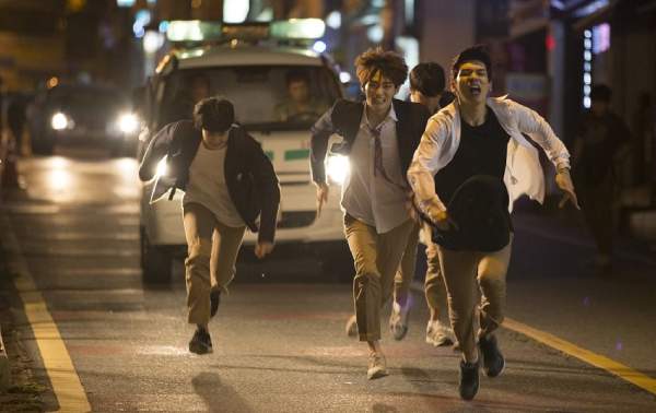 Nằm mơ thấy bị truy sát ý nghĩa gì? Liệu có phải điềm xui?