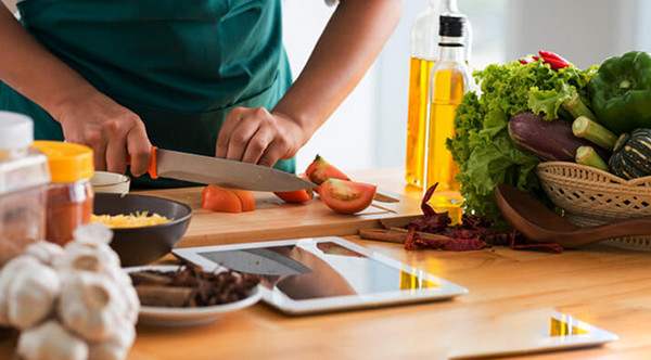 Nằm mơ thấy nấu ăn nhưng không có nguyên liệu