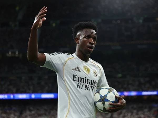 Tin Real Madrid: Vinicius trở thành món hàng 250 triệu Euro
